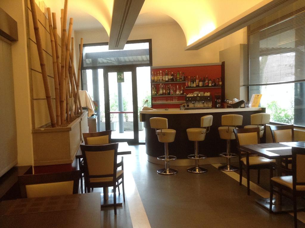 Hotel Fiera Wellness & Spa โบโลญญา ภายนอก รูปภาพ