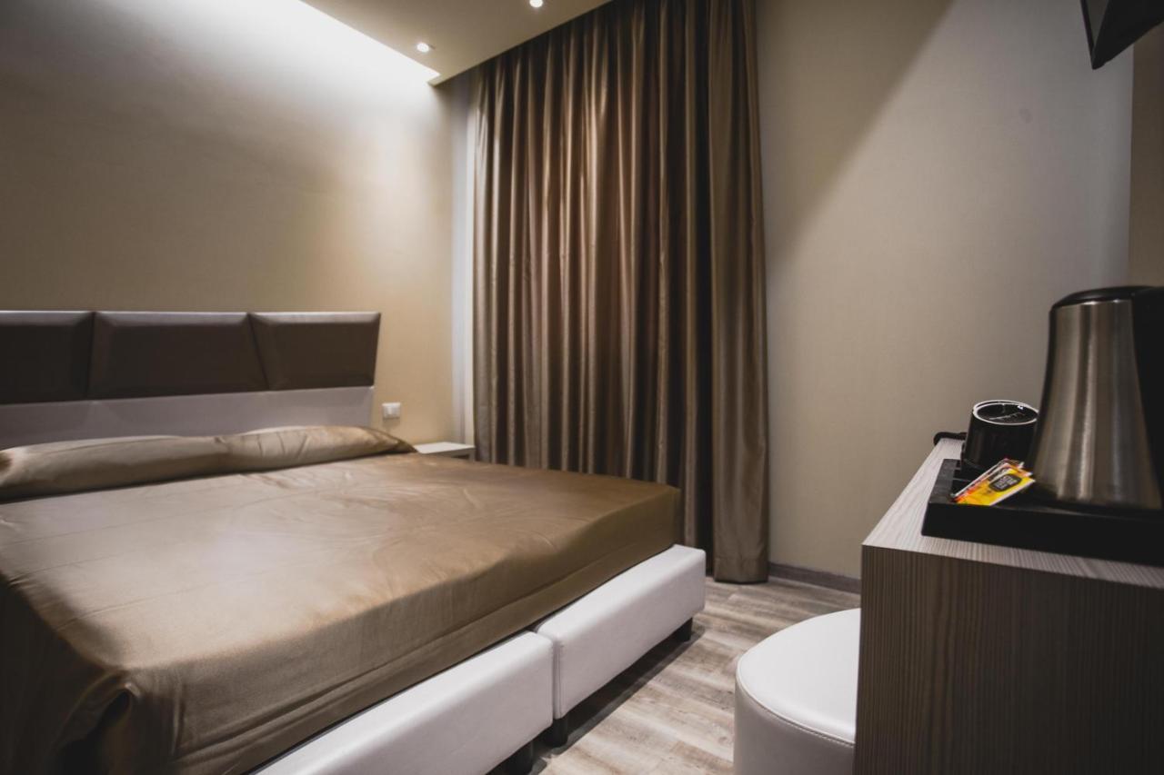 Hotel Fiera Wellness & Spa โบโลญญา ภายนอก รูปภาพ